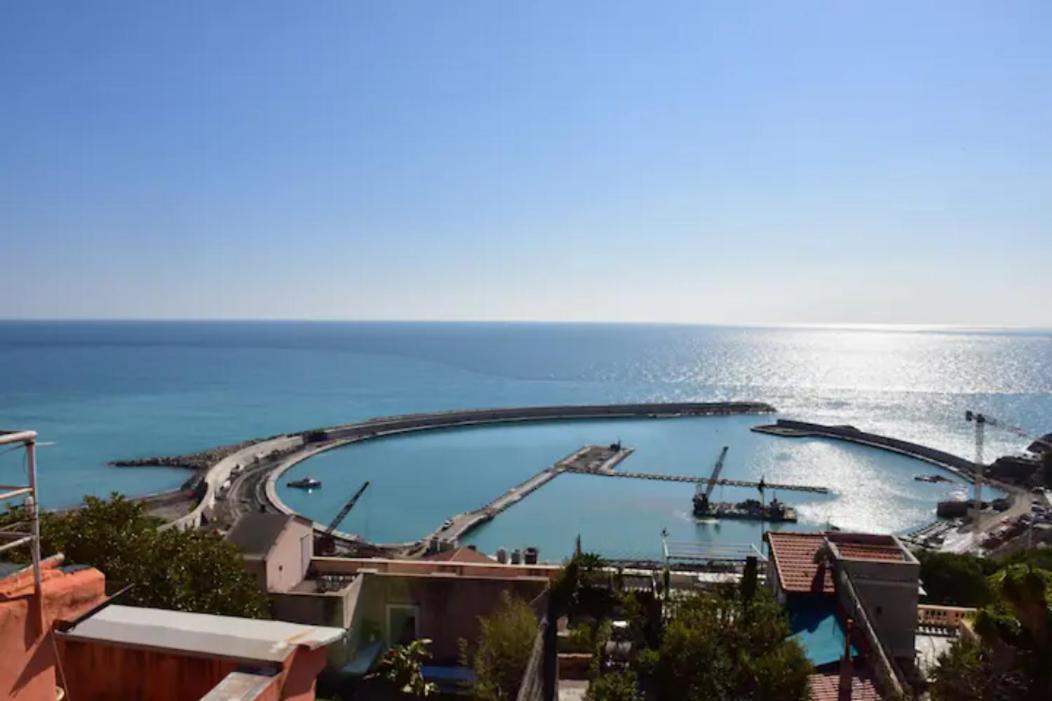 Ferienwohnung Attico D' Amare Ventimiglia Exterior foto